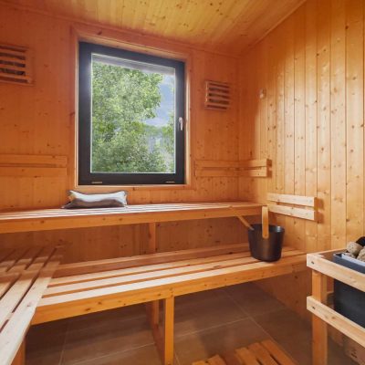 12-Longdoles-Bank-sauna